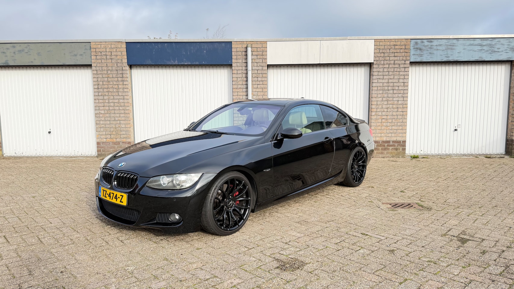 BMW 3-serie Coupé - 335i High Executive 335i Coupe-High Executive-schuif/kantel-Leder-Nieuwe apk - AutoWereld.nl
