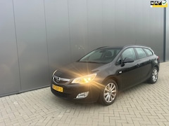 Opel Astra Sports Tourer - 1.4 Turbo Cosmo