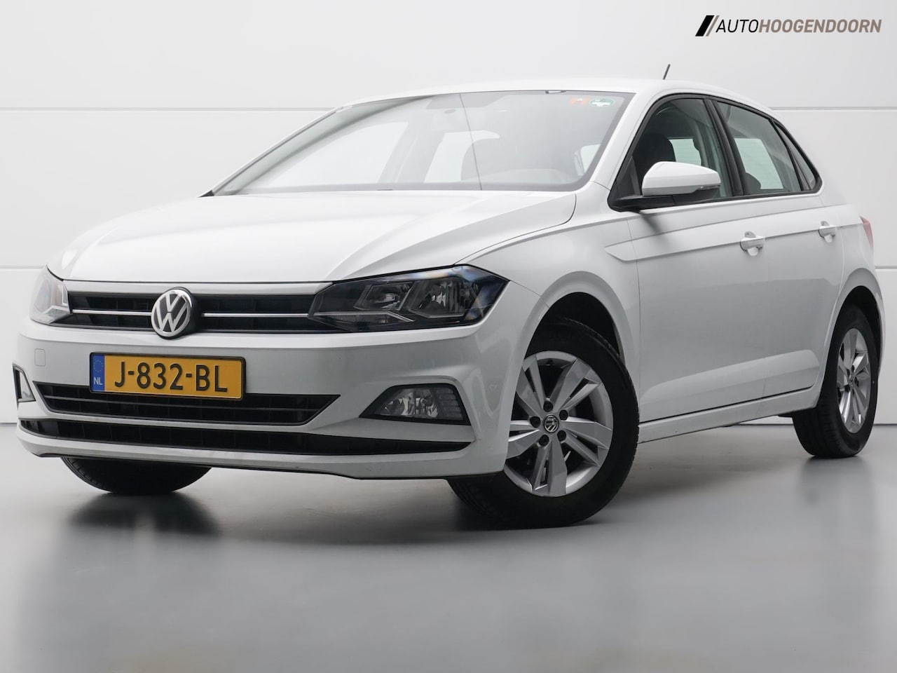 Volkswagen Polo - 1.0 TSI Comfortline deluxe (APPLE CARPLAY,LED,ADAPTIVE CRUISE,COMFORT-STOELEN,PDC,LM-VELGE - AutoWereld.nl