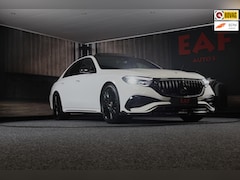 Mercedes-Benz E-klasse - 400 e 4MATIC AMG 53 Look / Hyperscreen / Massage / Burmester / Head Up / 360 Camera / Lede