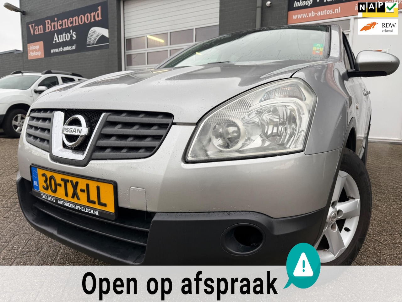 Nissan Qashqai - 1.6 Acenta van 2de Eig met trekhaak en airco en panoramadak - AutoWereld.nl