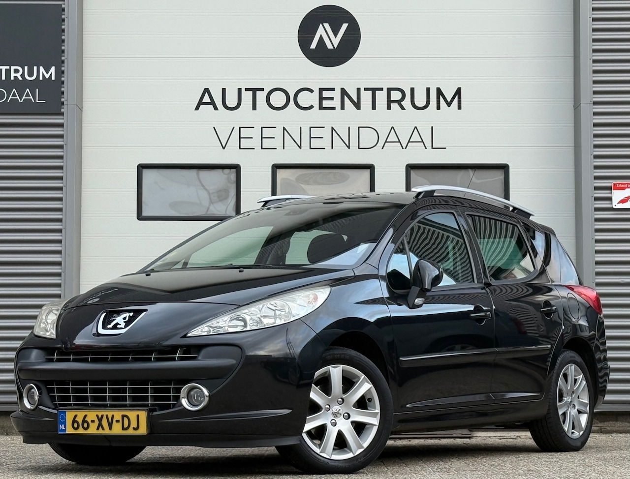 Peugeot 207 SW - 1.6 VTi XS APK PANO/TREKHAAK/CRUISE/AIRCO/NAP - AutoWereld.nl