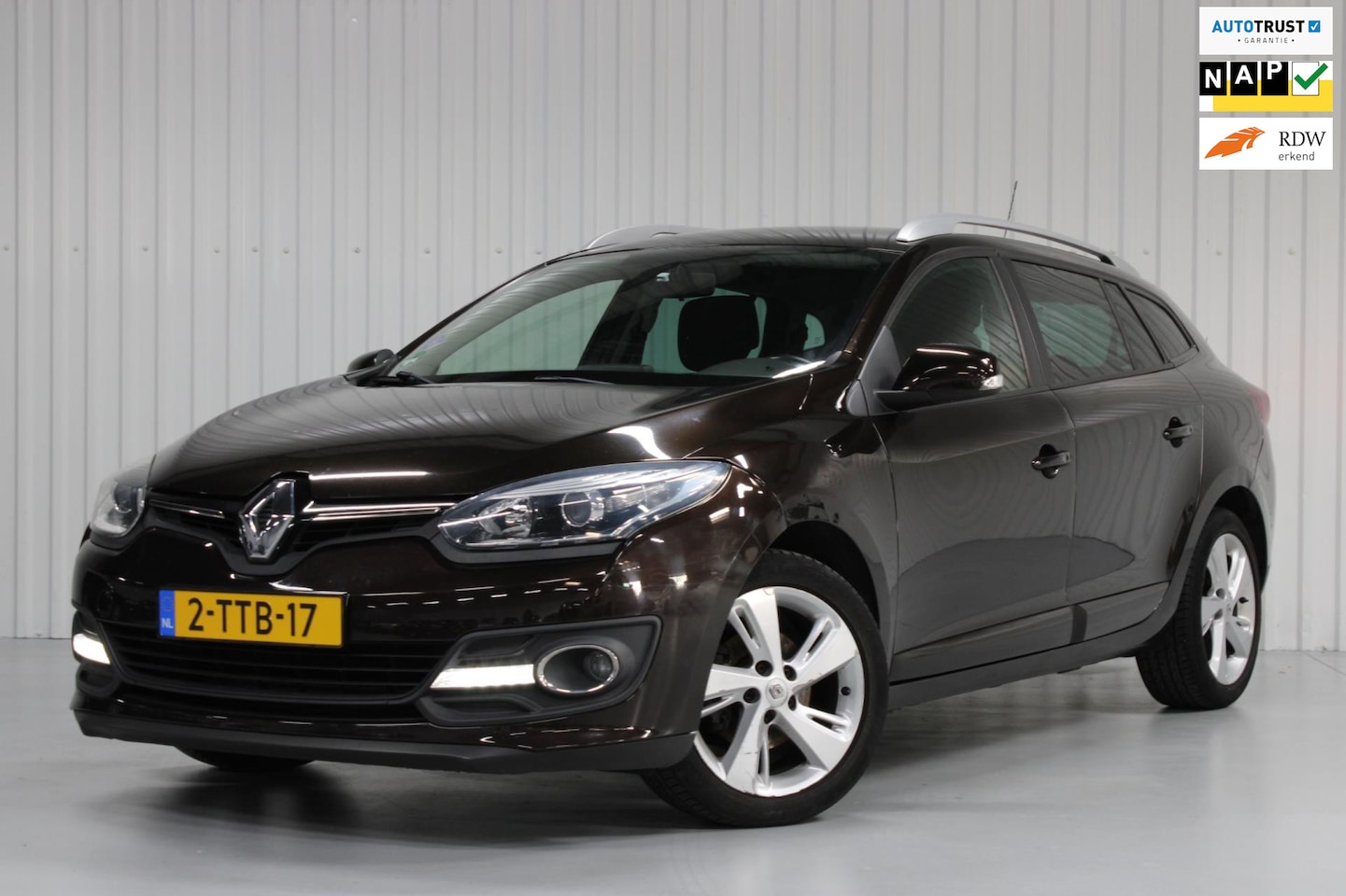 Renault Mégane Estate - 1.2 TCe Expression 1.2 TCe Expression - AutoWereld.nl