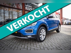 Volkswagen T-Roc - 1.5 TSI Sport Business R | Automaat | Virtual cockpit | LED | Stoelverwarming | App-connec