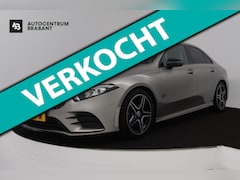 Mercedes-Benz A-klasse - 200 Business Solution AMG (STOELVERWARMING, ACHTERUITRIJCAMERA, PARKEERSENSOREN)