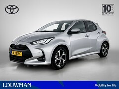 Toyota Yaris - 1.5 Hybrid 115 First Edition + Comfort Pack | Stoelverwarming | Parkeersensoren rondom |