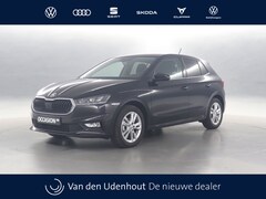 Skoda Fabia - 1.0 TSI 95pk Business Edition / Navigatie via App Connect / Stoelverwarming / Camera / Wor