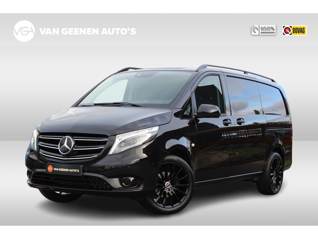 Mercedes-Benz Vito - 114 CDI 136Pk L2 Automaat | LED | 2X Schuifdeur | Black Edition - AutoWereld.nl