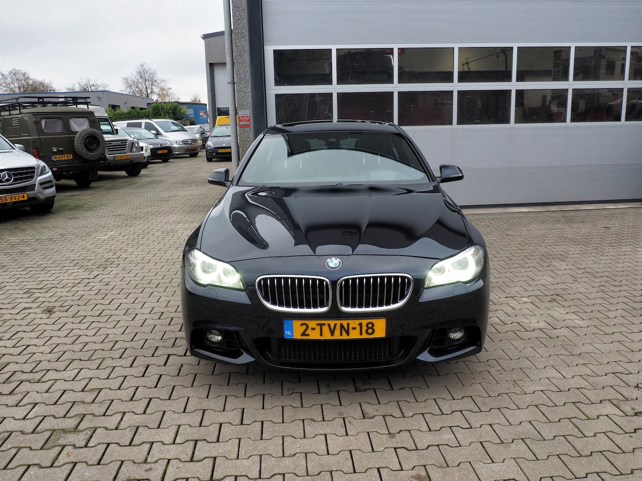 BMW 5-serie - 528 XI M Pakket XENON SCHUIFDAK TREKH. CAMERA