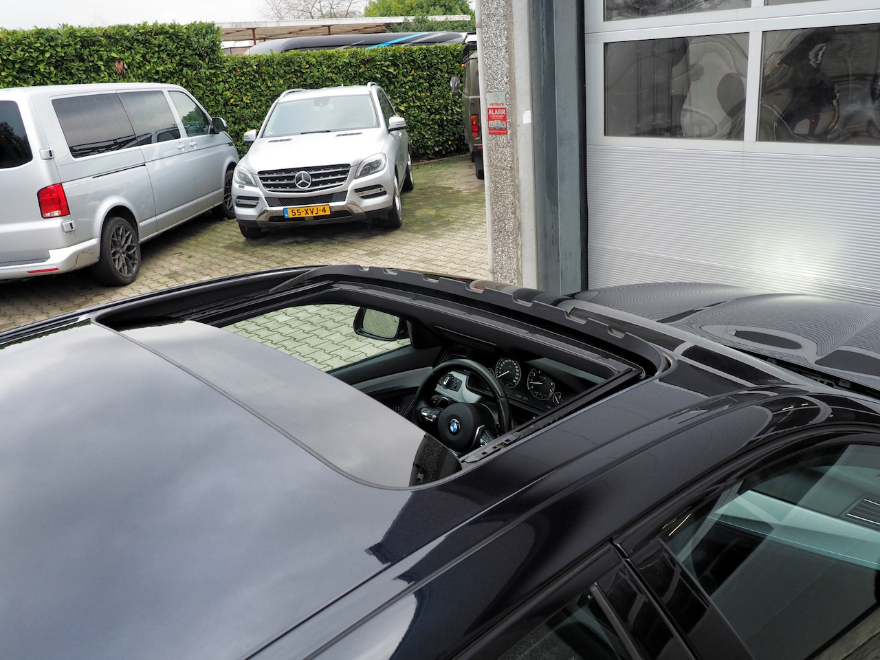 BMW 5-serie - 528 XI M Sport Edition XENON SCHUIFDAK TREKH. CAMERA.