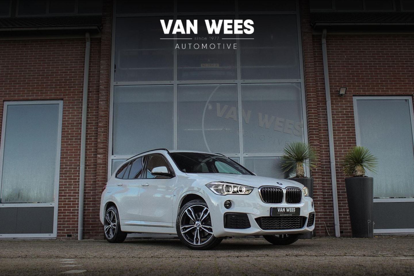 BMW X1 - BMW xDrive25i Centennial High Executive M-sport | M-pakket | | Automaat | 2e eigenaar | Da - AutoWereld.nl