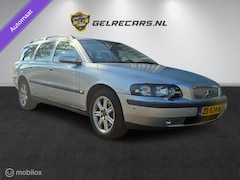 Volvo V70 - 2.5 T AWD Geartronic Titanium Topstraat