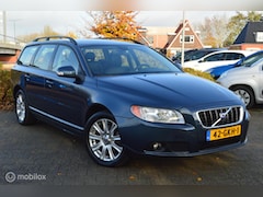 Volvo V70 - 2.5FT Momentum | Leer | Trekhaak