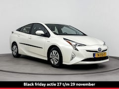 Toyota Prius - 1.8 Hybrid Executive | Navigatie | Dodehoek detectie | Head-up display | JBL | Stoelverwar