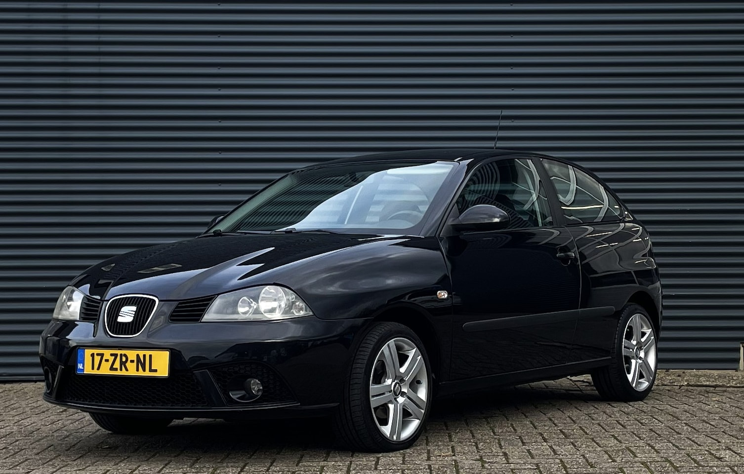 SEAT Ibiza - 1.6 105PK Climate/Cruise - AutoWereld.nl