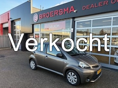 Toyota Aygo - 1.0 VVT-i Now 2 EIGENAAR *5 DEURS * AIRCO * 2013 * NW APK