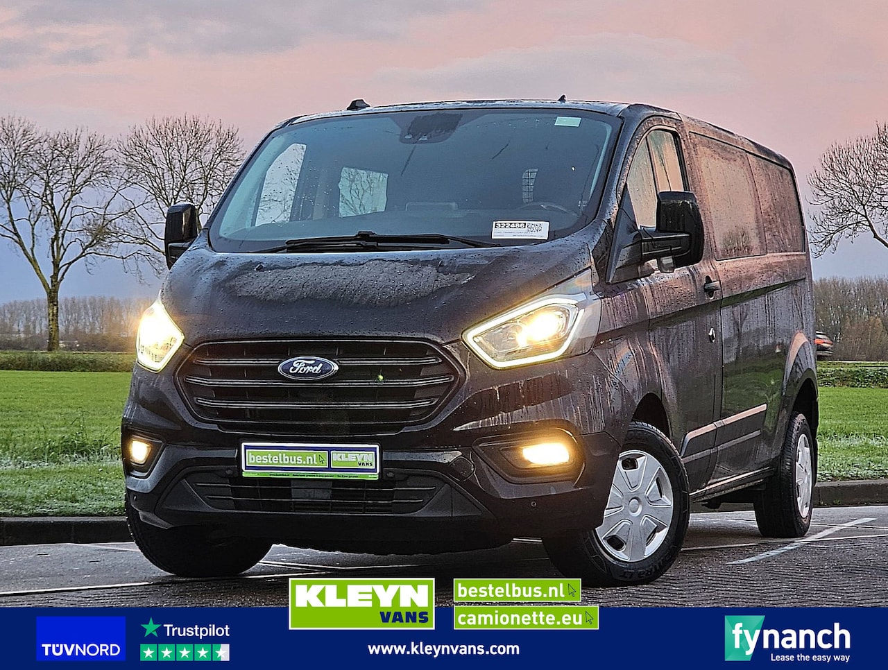Ford Transit Custom - 2.0 L2 Dubbel Cabine AC! - AutoWereld.nl