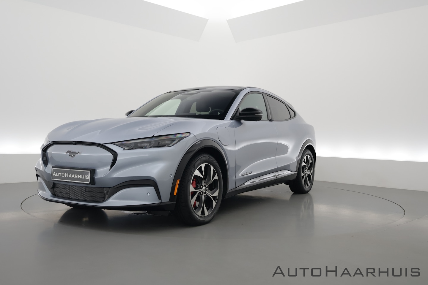 Ford Mustang Mach-E - AWD | Pano | B&O | 360Cam | Adapt. Cruise | Keyless | CarPlay | Stoel- Stuurverw. - AutoWereld.nl
