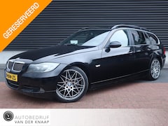BMW 3-serie Touring - 325i | Clima | Cruise | Multimedia/Navi | Leder | PDC |