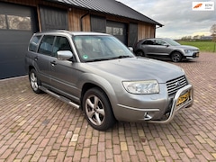 Subaru Forester - 2.0 X Comfort Pack, 4WD , 160 PK, NL AUTO , LAGEKMST, AIRC0 CRUISE STOELVERWARMING, PERFEC