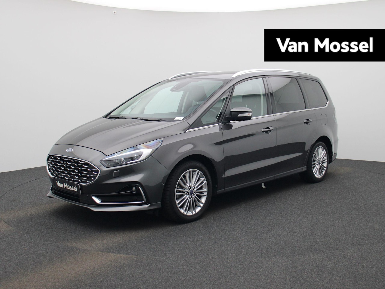 Ford Galaxy - 2.5i HEV Aut. Titanium | 7-ZITS | LEER | STOELVERWARMING-VERKOELING | CAMERA | TREKHAAK | - AutoWereld.nl