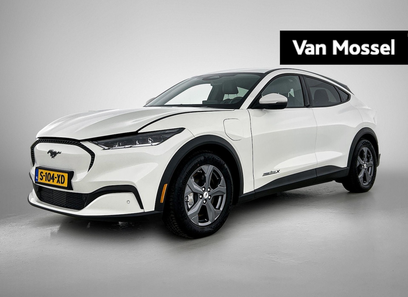 Ford Mustang Mach-E - Extended RWD 98 kWh Extended range / Leer / stoelverwarmig / adap Cruisecontrole - AutoWereld.nl