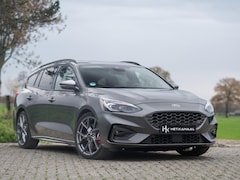 Ford Focus Wagon - 2.3 EcoBoost ST-3 Virtual B&O ACC Keyless