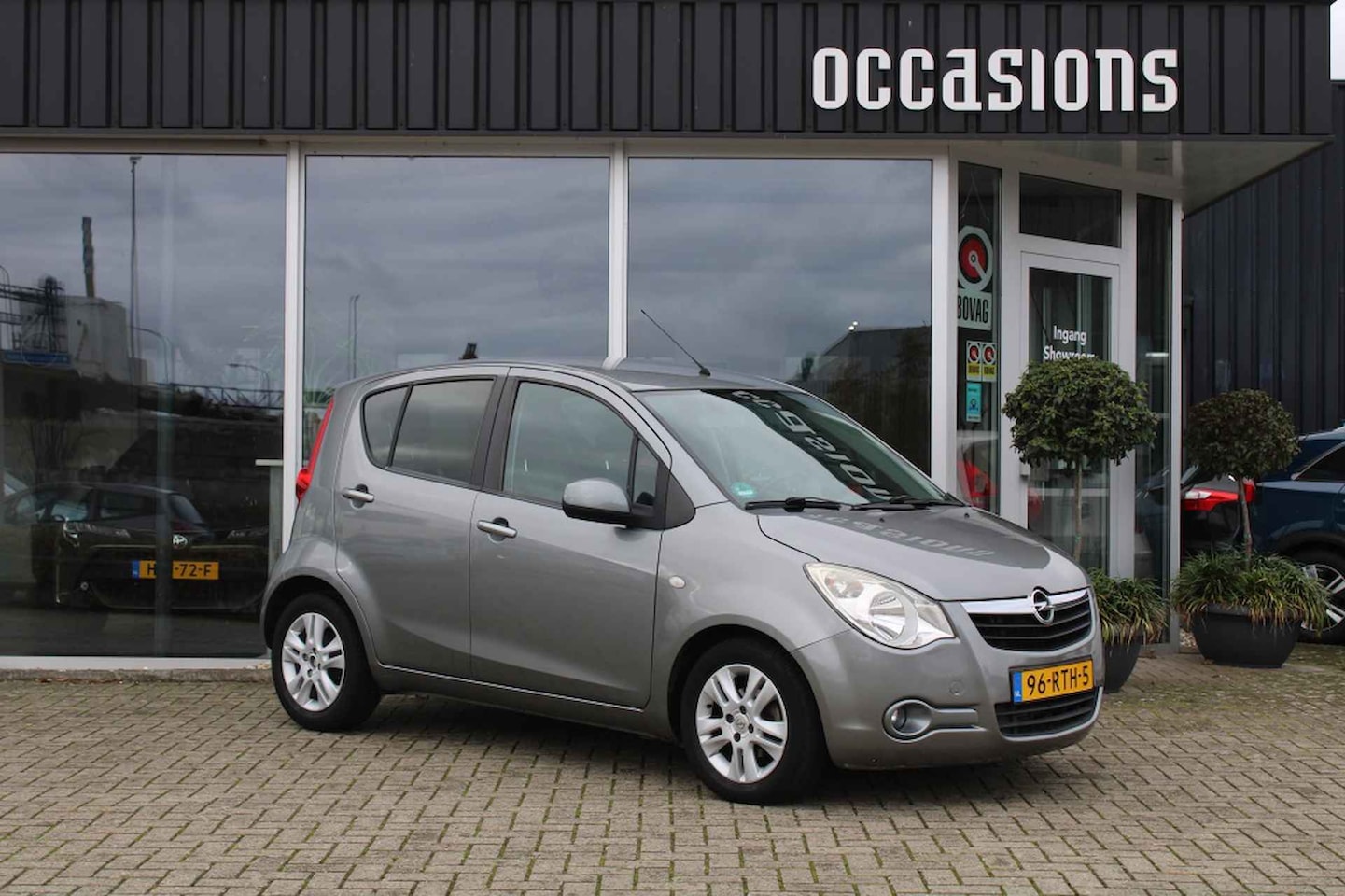 Opel Agila - 1.2 16V 94pk Automaat Edition - AutoWereld.nl