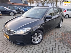 Kia Cee'd - 1.4 CVVT X-tra 2010. Airco/Trekhaak/Lichtmetaal etc.. APK 08-2026
