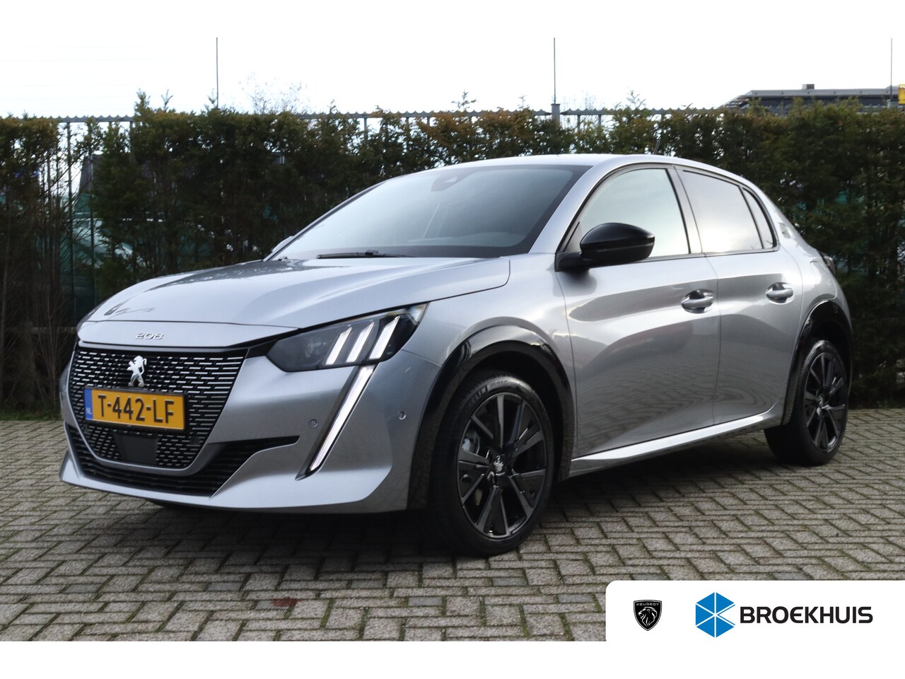 Peugeot 208 - 1.2 Turbo GT | Adapt. Cruise | Trekhaak | Camera | Navi | Carplay | Climate | BLIS - AutoWereld.nl