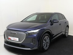 Audi Q4 e-tron - 45 Advanced edition 82 kWh | Trekhaak | 3-zone airco | Parkeersensoren | Keyless | Adaptie