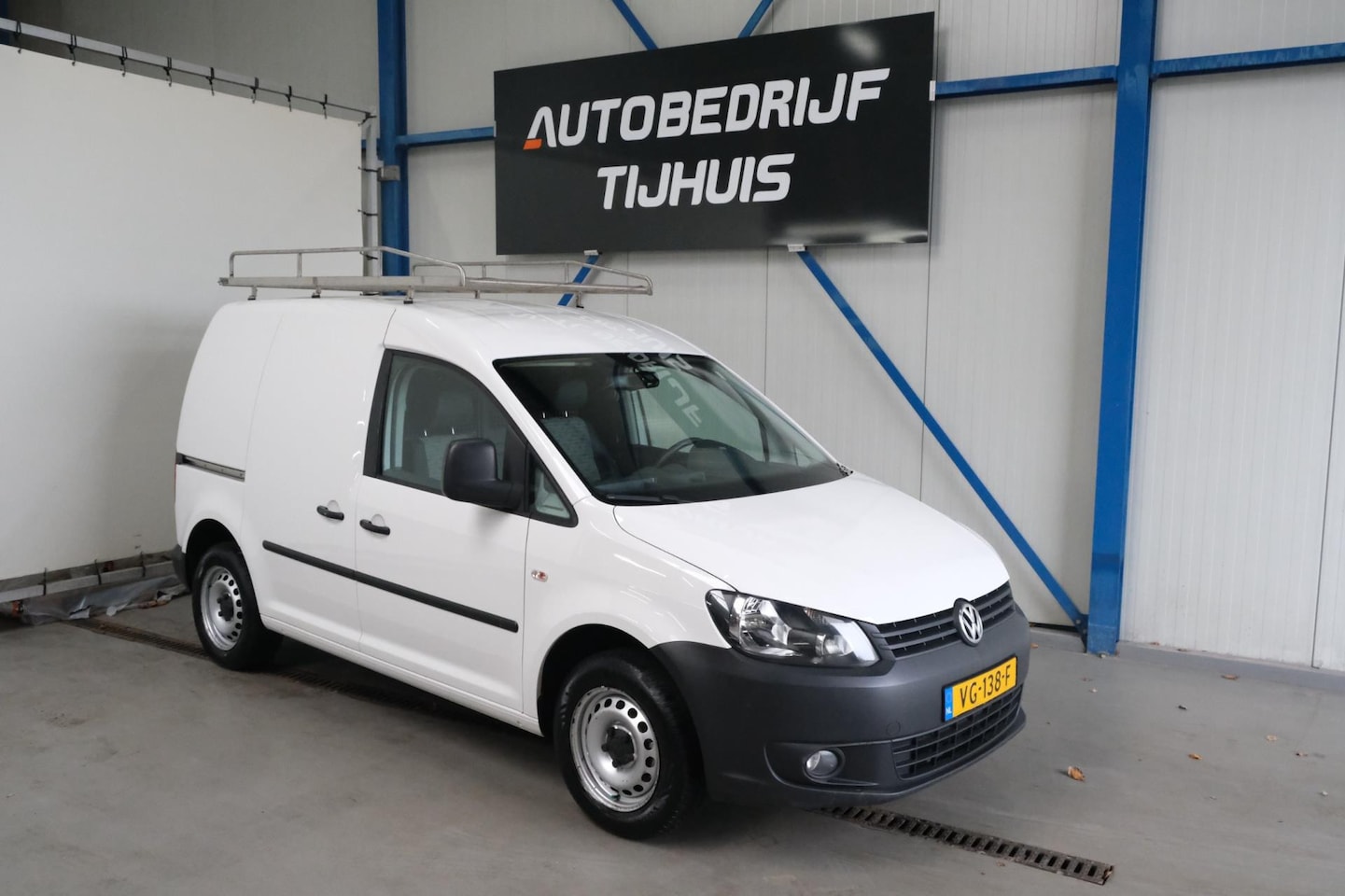 Volkswagen Caddy - 1.6 TDI - Airco, Cruise, Imperial, Trekhaak. - AutoWereld.nl