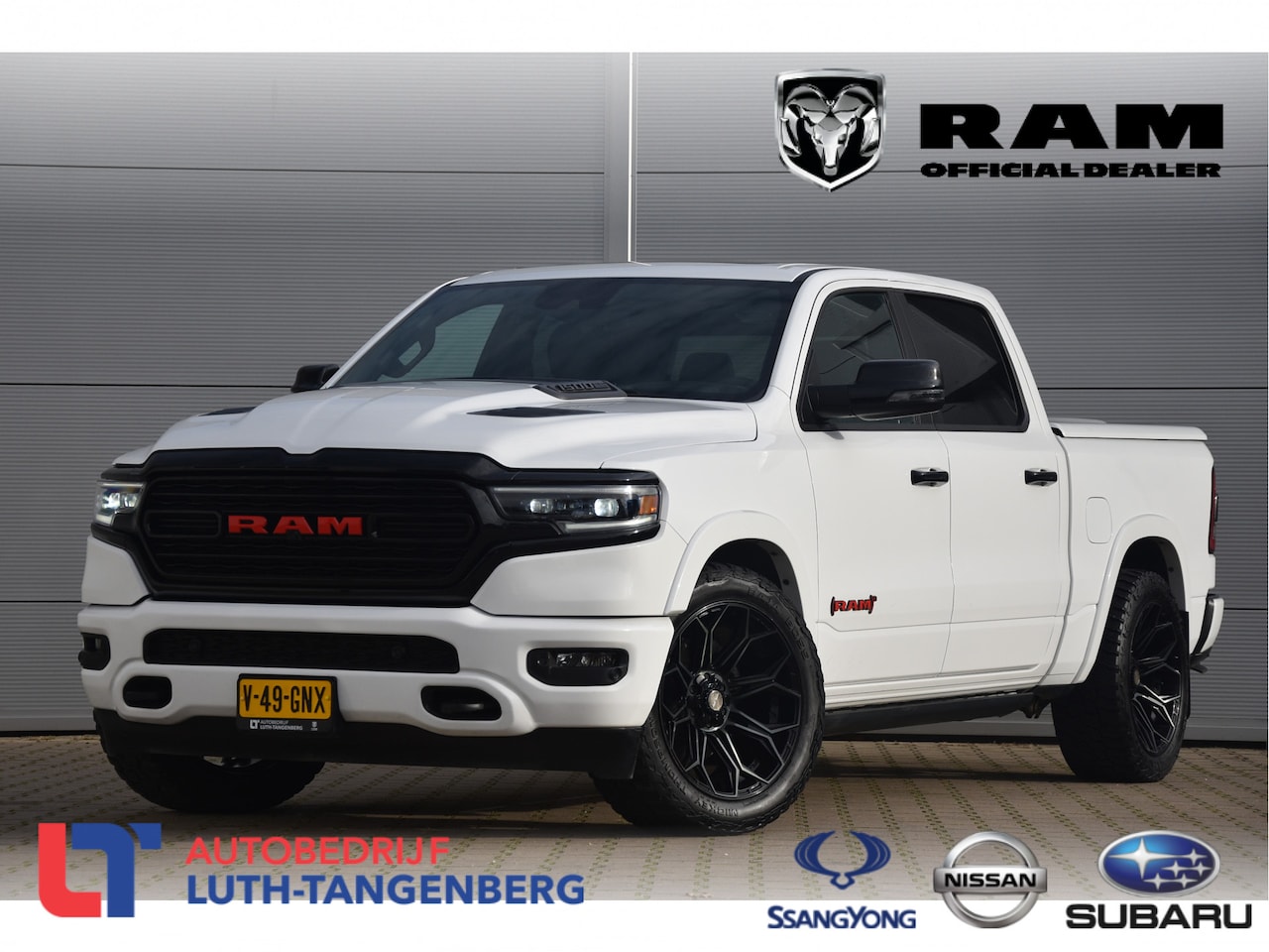 Dodge Ram 1500 - 5.7 V8 4x4 Crew Cab Limited 5.7 V8 4x4 Crew Cab Limited - AutoWereld.nl