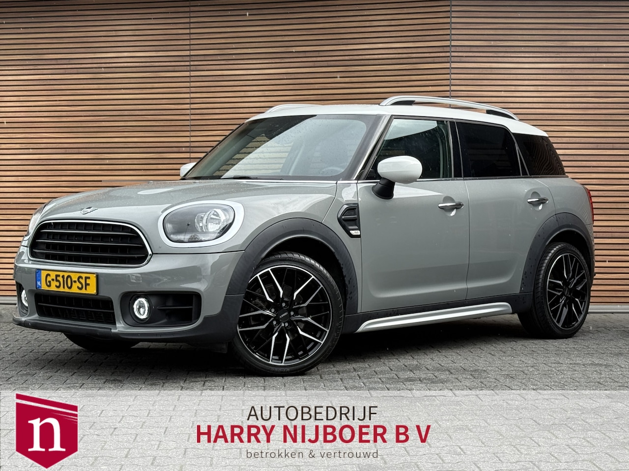 MINI Countryman - Mini 1.5 Cooper Business Edition Navi / Clima / Telefoon / Lm Velgen / PDC Achter - AutoWereld.nl