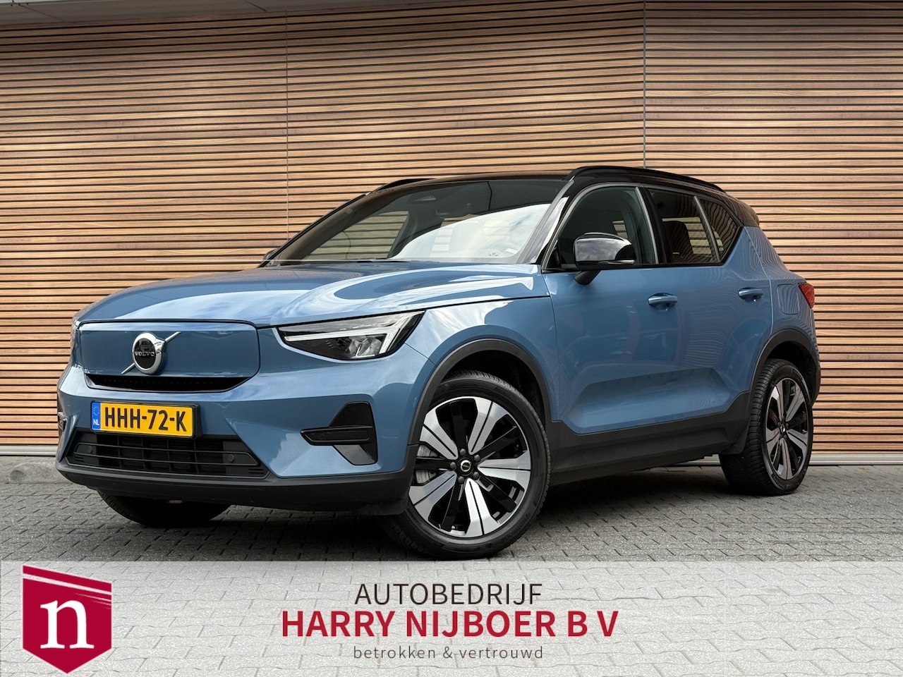 Volvo XC40 - Recharge Core 70 kWh Navi / Camera / Clima / All season banden - AutoWereld.nl