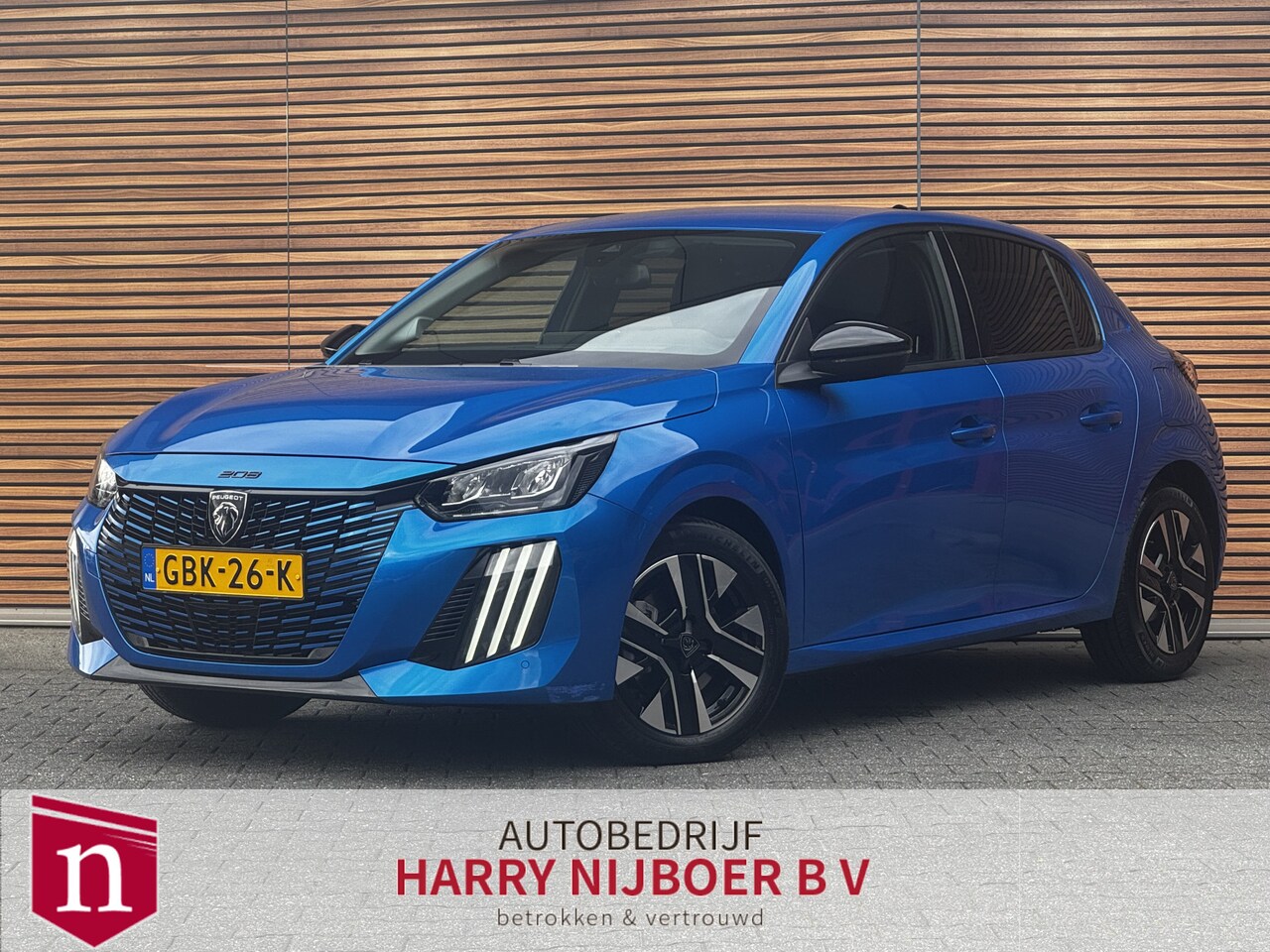 Peugeot 208 - 1.2 PureTech 100 Allure Cruise / Navigatie / Camera - AutoWereld.nl