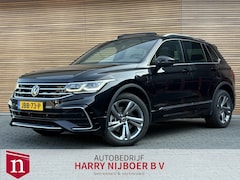 Volkswagen Tiguan - 1.4 TSI eHybrid R-Line Business+ Panodak / Dodehoek / Navi / Camera / Clima
