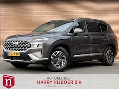 Hyundai Santa Fe - 1.6 T-GDI HEV Comfort Smart 7pers. Trekhaak / Leer / Krell / Navi / Clima / Camera / Stoel
