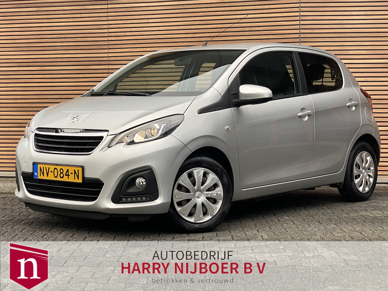 Peugeot 108 - 1.0 e-VTi Blue Lion Airco / Bluetooth / 5drs - AutoWereld.nl