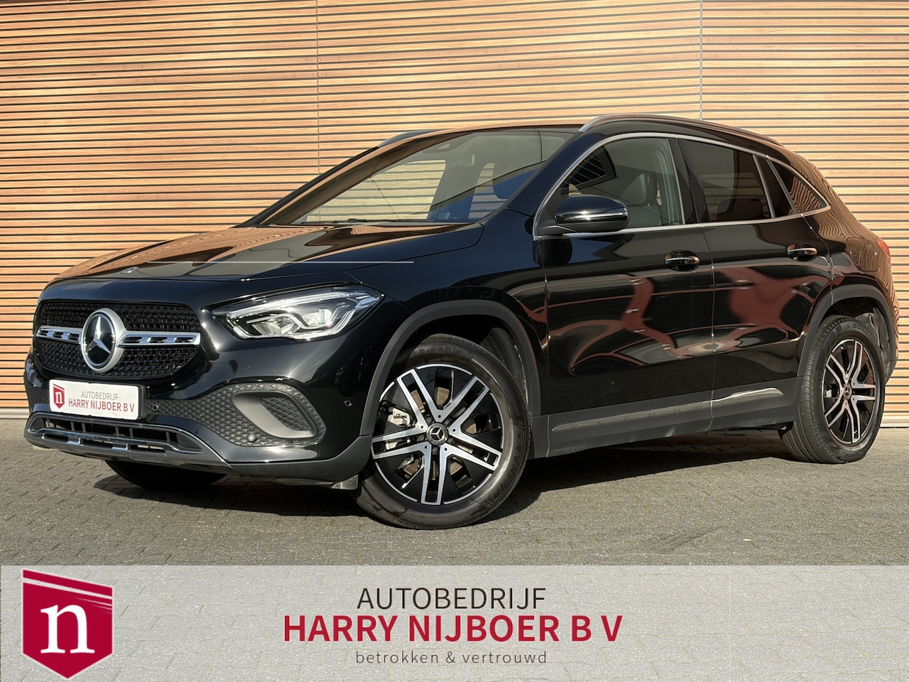 Mercedes-Benz GLA-Klasse - 250 e Business Line Stoelverwarming / Camera / Cruise - AutoWereld.nl