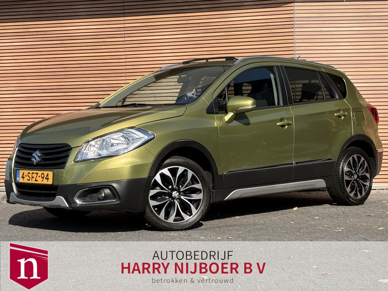 Suzuki SX4 S-Cross - 1.6 Exclusive Panodak / Afn. Trekhaak / Clima / Stoelverwarming - AutoWereld.nl