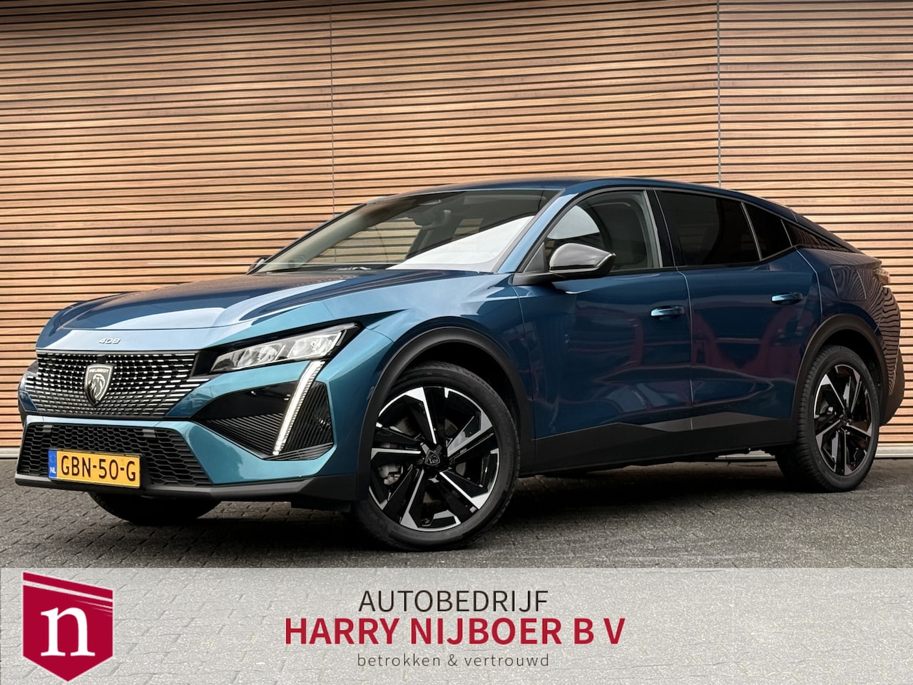 Peugeot 408 - 1.6 HYbrid Allure 180 EAT8 Trekhaak / Camera / Carplay / DAB+ / Adapt. Cruise - AutoWereld.nl