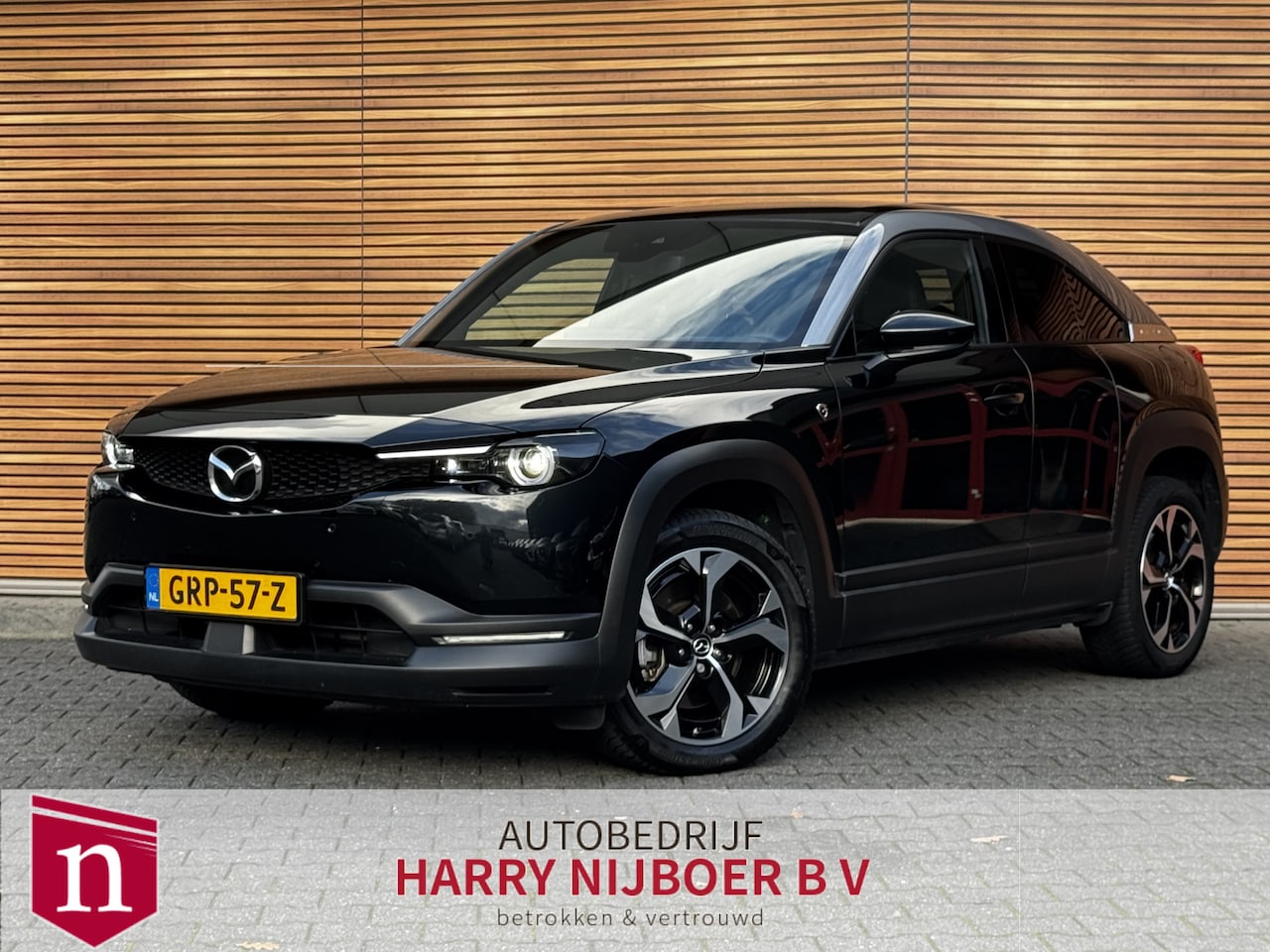 Mazda MX-30 - e-SkyActiv R-EV 170 Makoto Camera / Winterpack / HUD / Adpt Cruise enz - AutoWereld.nl