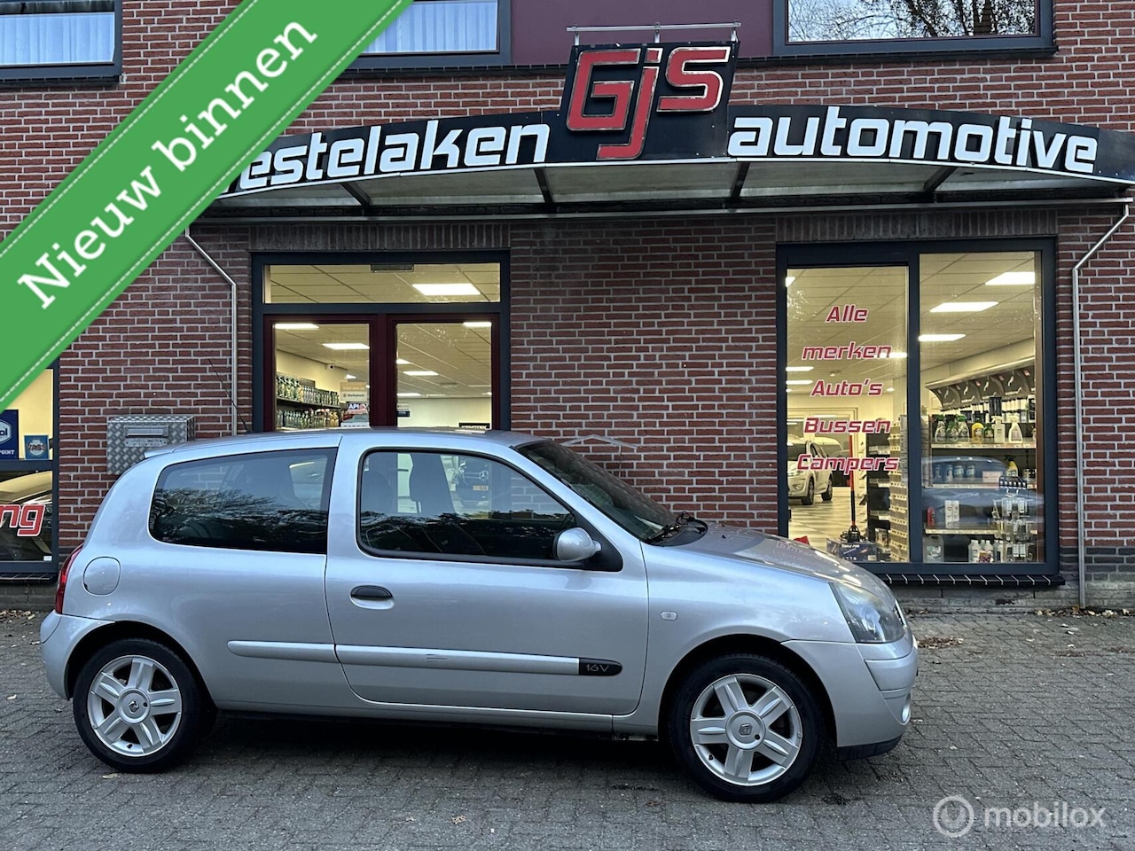 Renault Clio - 1.2-16V Community 1.2-16V Community - AutoWereld.nl