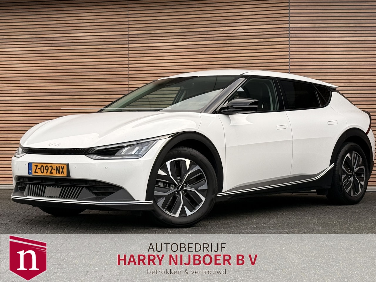 Kia EV6 - Light Edition 58 kWh Navi / Clima / Camera / Adapt. Cruise / Winterpakket - AutoWereld.nl