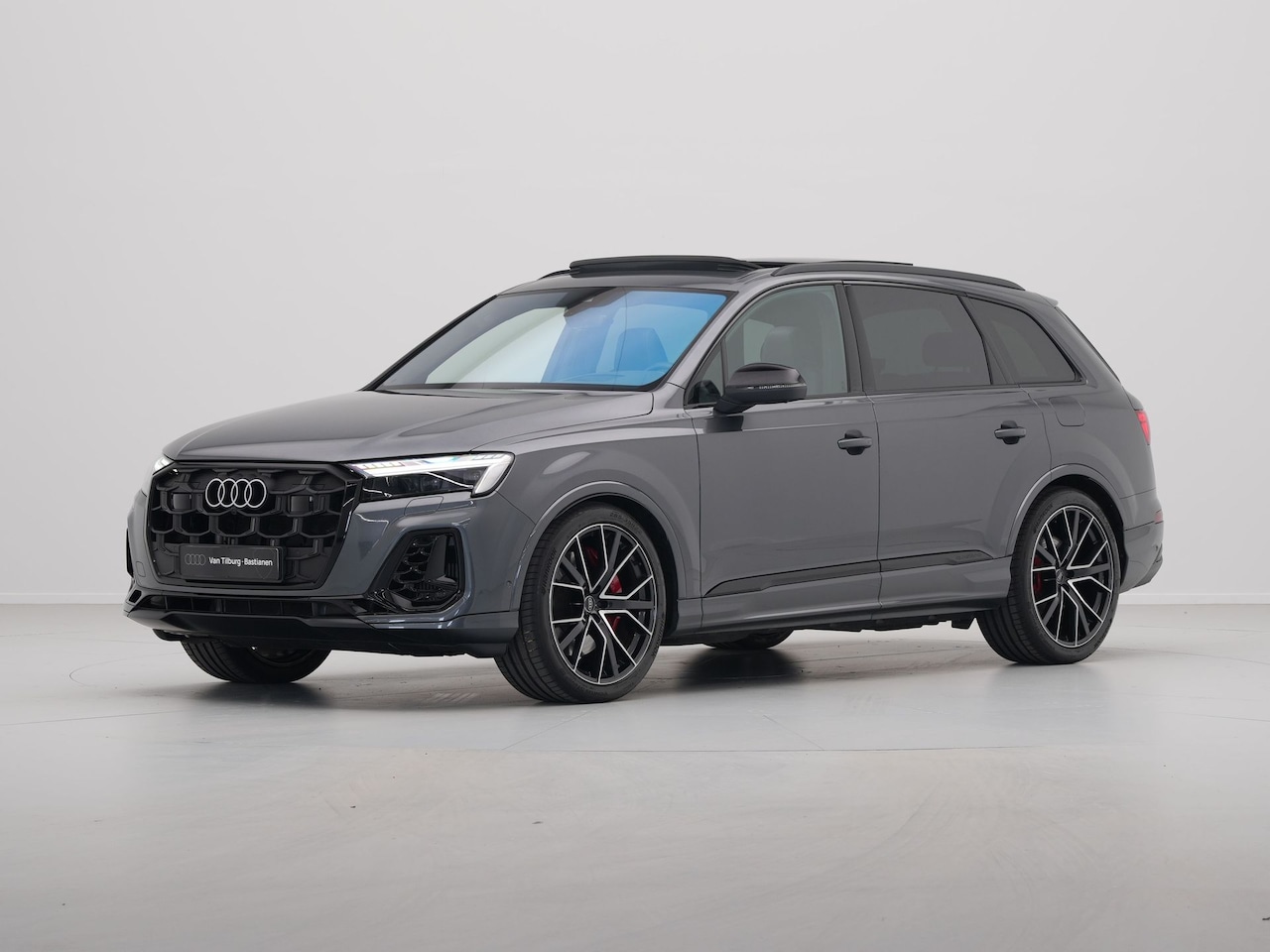 Audi Q7 - 60 TFSI e quattro Pro Line S Competition Luchtvering Panorama B&O Stoelverwarming Vierwiel - AutoWereld.nl