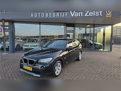 BMW X1 - sDrive18i *Automaat* AIRCO* Sportstoelen*Elektrische ramen voor en achter*ABS*CD*CV*PDC* N