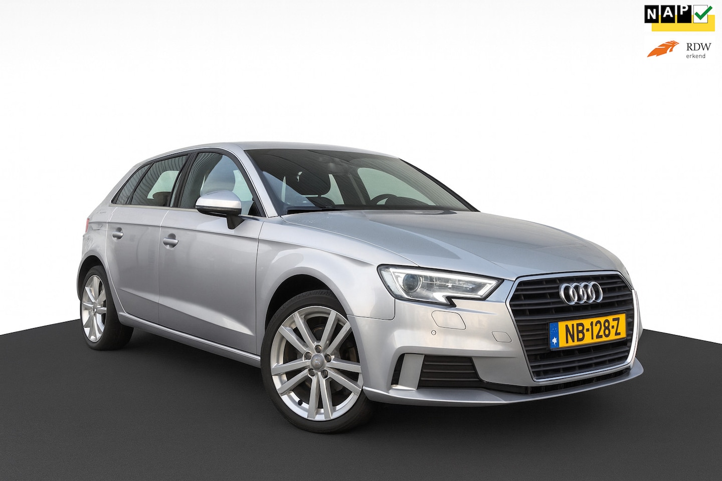 Audi A3 Sportback - 1.4 e-tron Lease Edition 1.4 e-tron Lease Edition - AutoWereld.nl