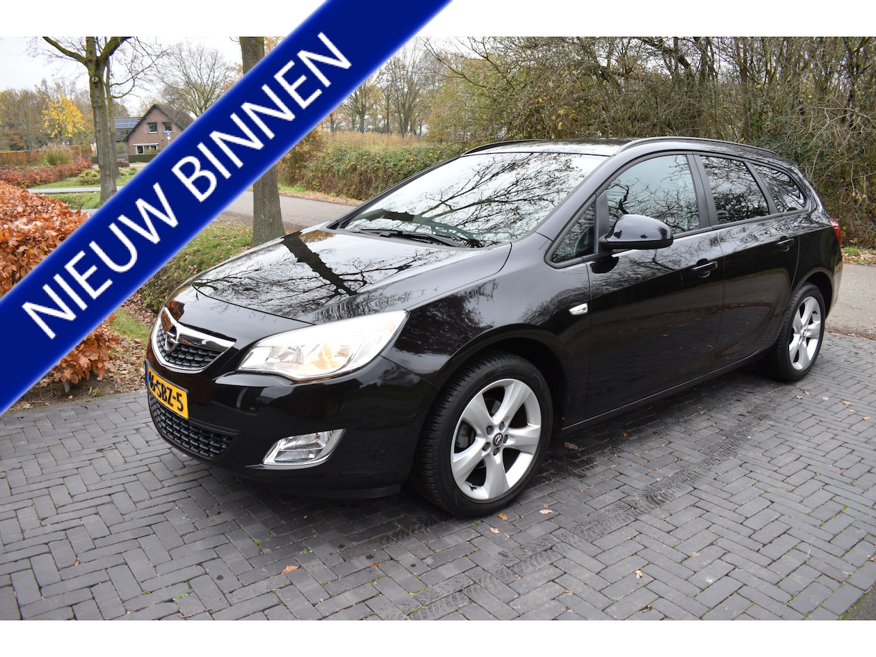 Opel Astra Sports Tourer - 1.4 Turbo Edition '11 Station MOOIE AUTO! - AutoWereld.nl