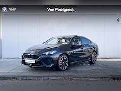 BMW 2-serie Gran Coupé - 220 M Sport M-Sport Pro / Getinte Ramen / Glazen Dak / Stoel- en Stuurverwarming / Harman